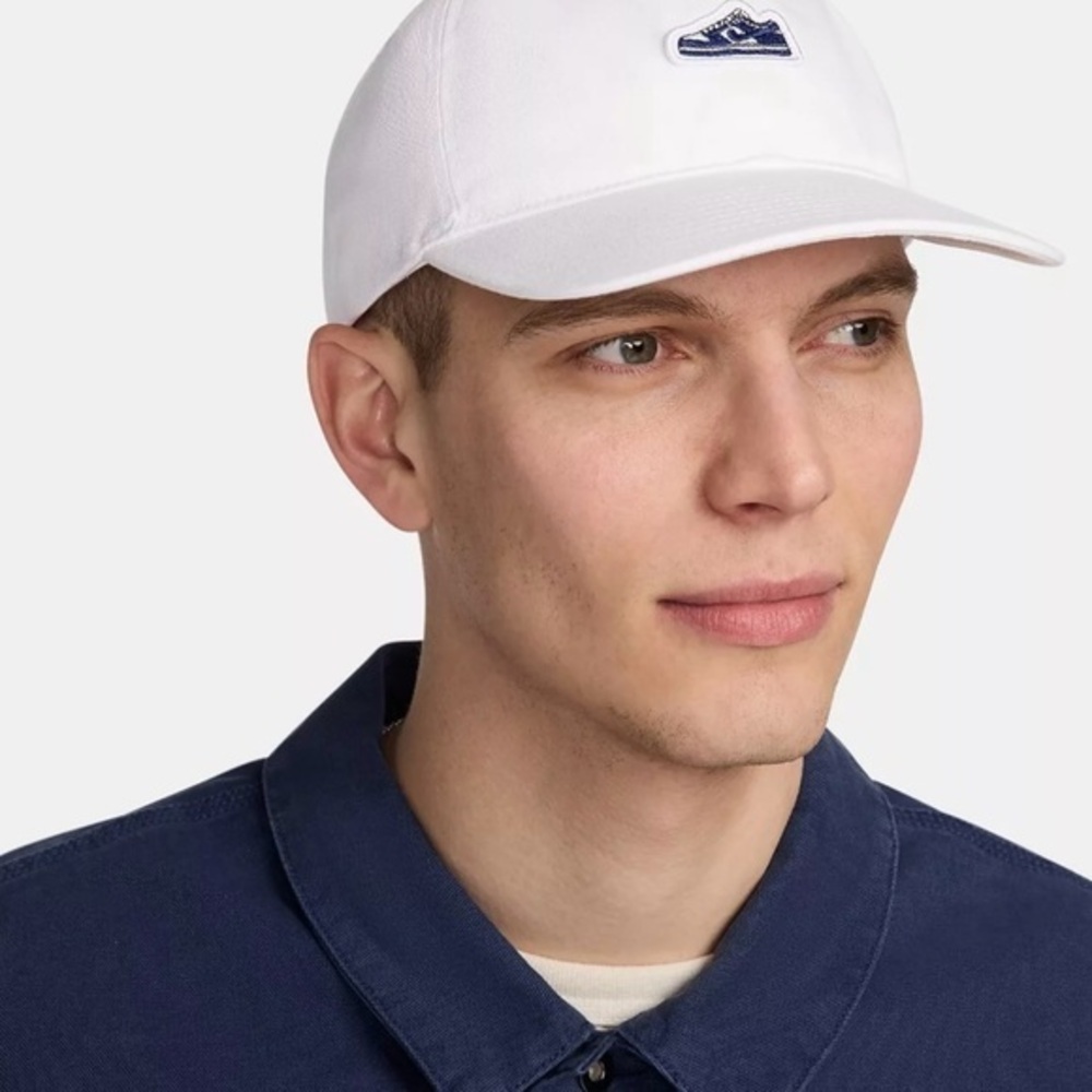 Nike Dunk Patch Club Cap, Size M/L, Unisex, Adjustable NWT